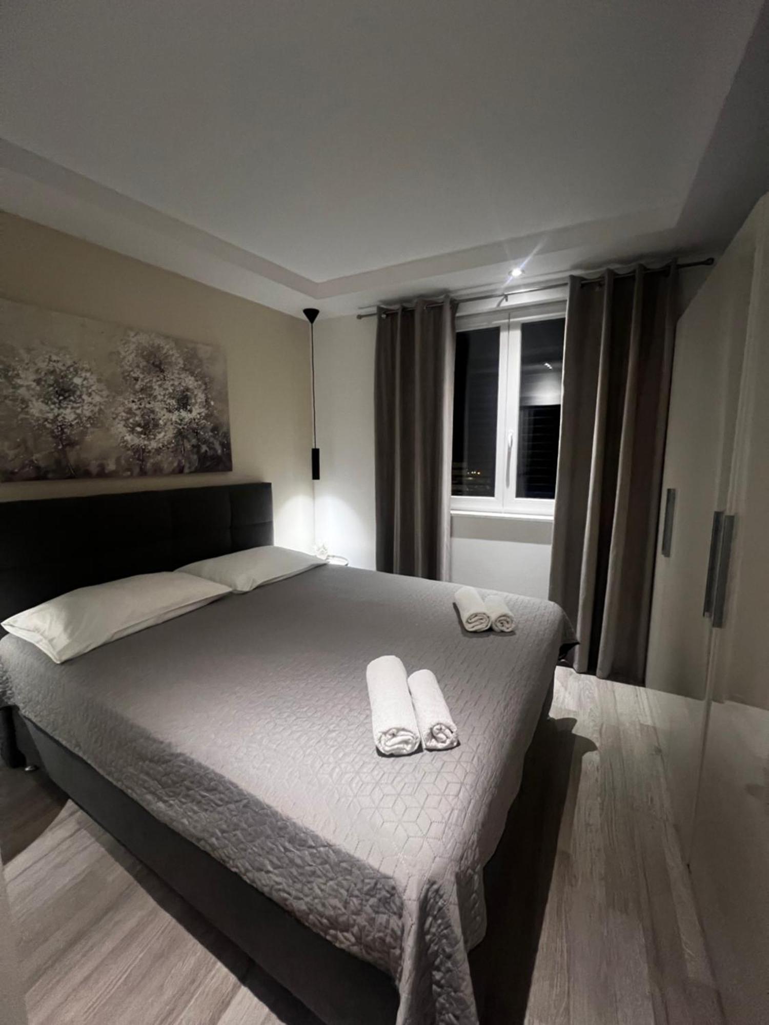 Apartmani Cvitanovic Baška Voda Buitenkant foto