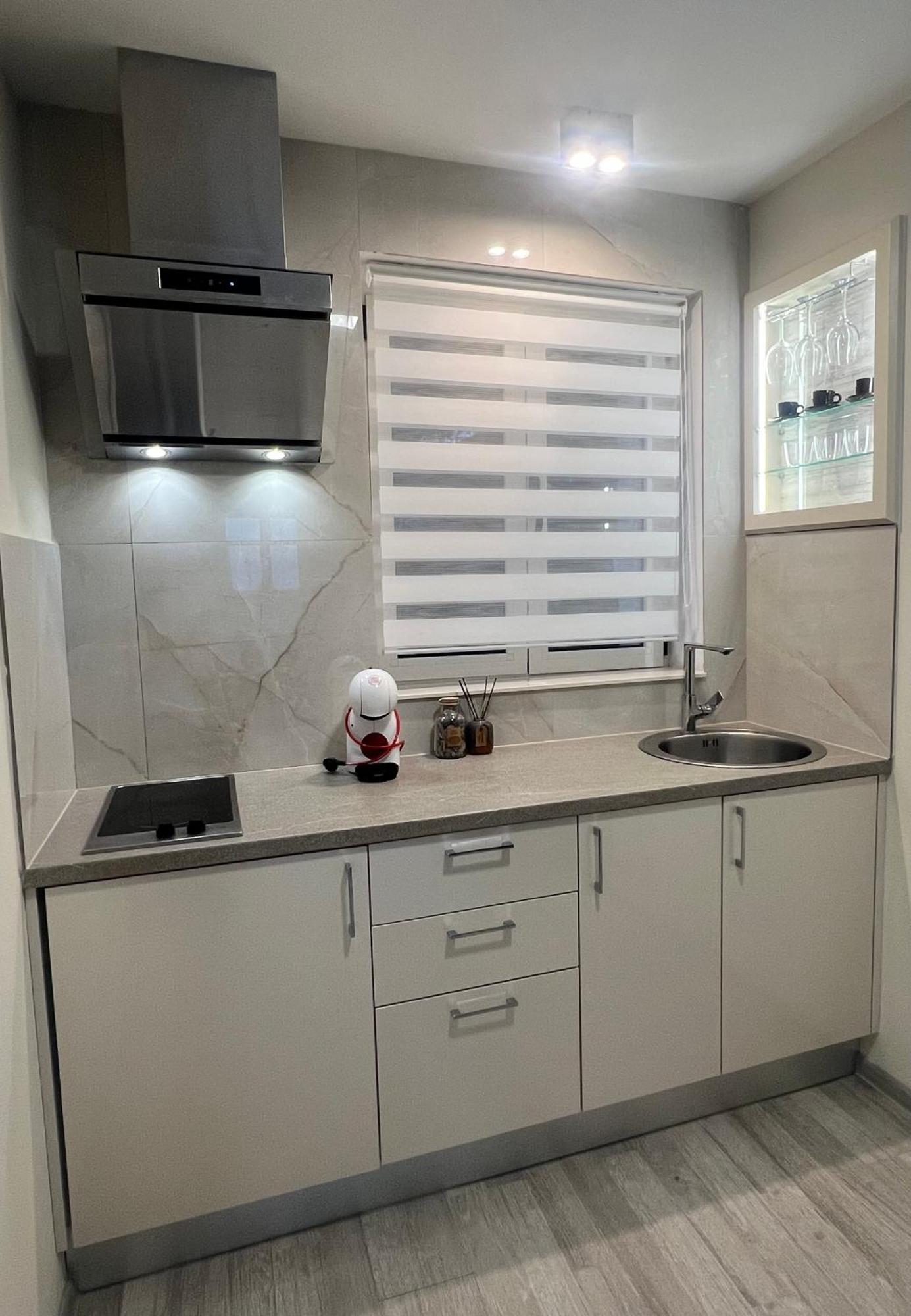 Apartmani Cvitanovic Baška Voda Buitenkant foto
