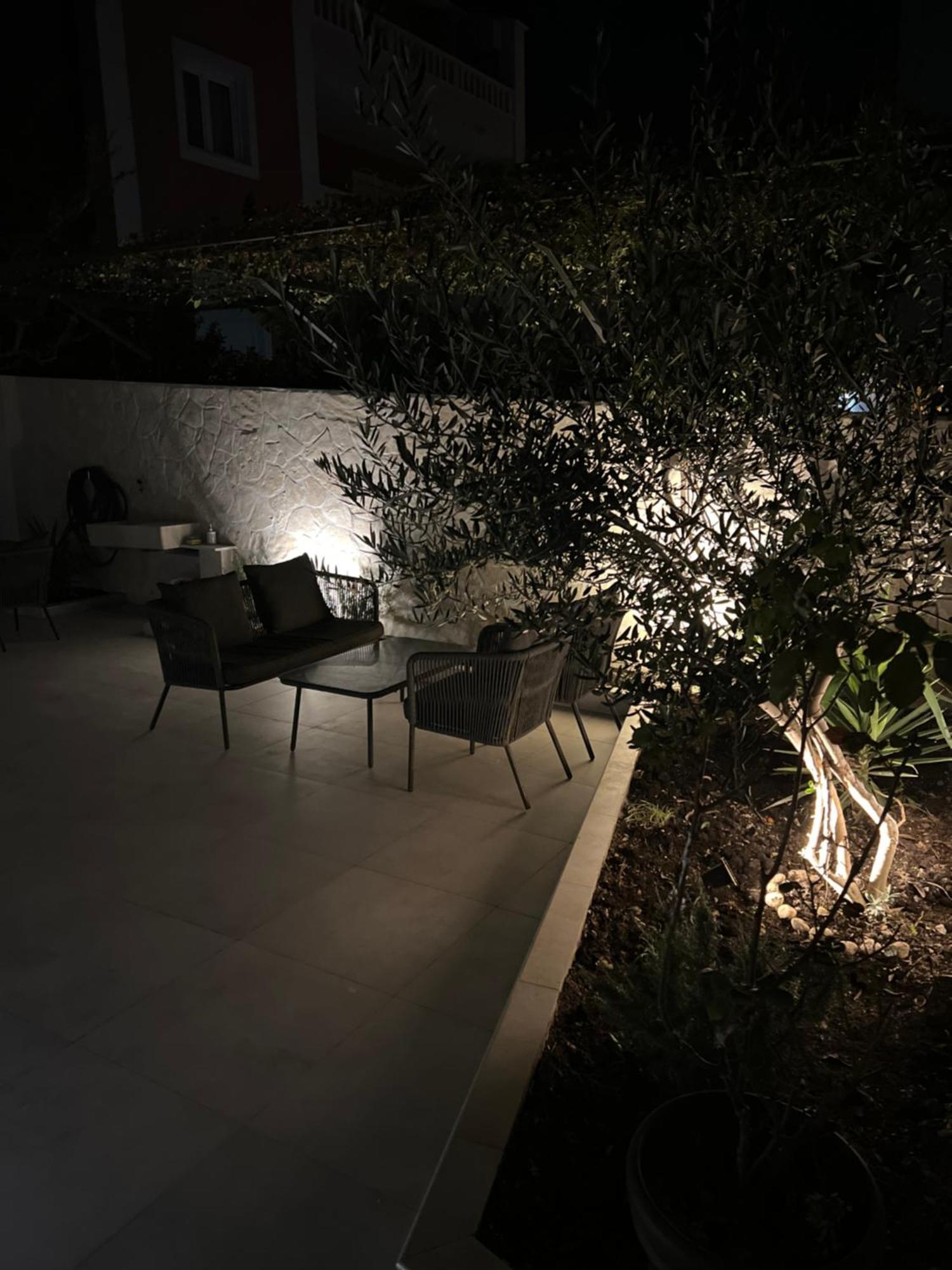 Apartmani Cvitanovic Baška Voda Buitenkant foto